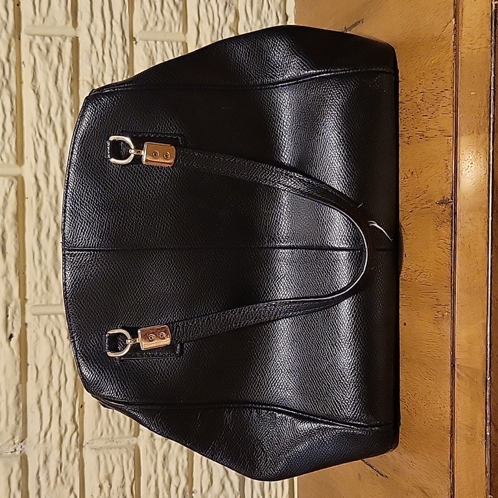 Coach black handbag - Picture 6 of 15